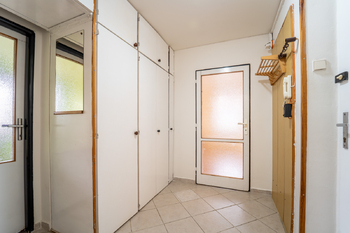 Prodej bytu 2+1 v osobním vlastnictví 54 m², Praha 5 - Smíchov