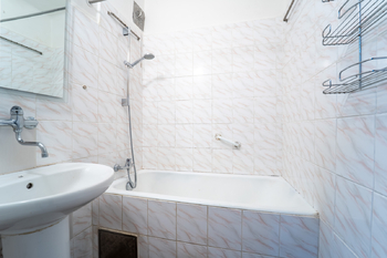 Prodej bytu 2+1 v osobním vlastnictví 54 m², Praha 5 - Smíchov