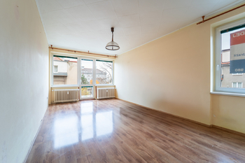 Prodej bytu 2+1 v osobním vlastnictví 54 m², Praha 5 - Smíchov