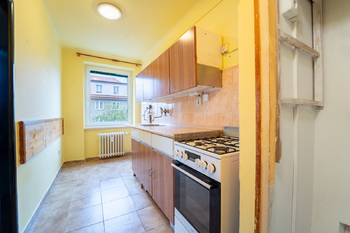 Prodej bytu 2+1 v osobním vlastnictví 54 m², Praha 5 - Smíchov