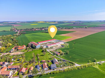 Pronájem výrobních prostor 3690 m², Dolní Chvatliny