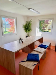 Pronájem výrobních prostor 3690 m², Dolní Chvatliny