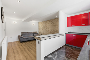 Prodej bytu 3+kk v osobním vlastnictví 96 m², Oleška