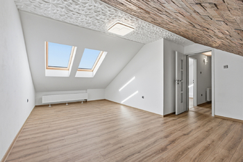 Prodej bytu 3+kk v osobním vlastnictví 96 m², Oleška