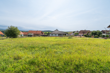 Prodej pozemku 983 m², Mlečice