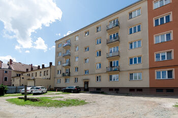 Prodej bytu 2+1 v družstevním vlastnictví 62 m², Hradec Králové