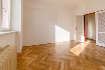 Prodej bytu 2+1 v osobním vlastnictví 57 m², Hradec Králové