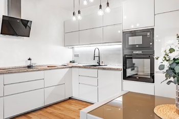 Prodej bytu 2+kk v osobním vlastnictví 90 m², Praha 5 - Smíchov