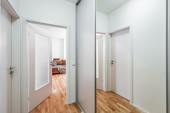 Prodej bytu 2+kk v osobním vlastnictví 90 m², Praha 5 - Smíchov