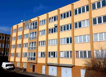 Zadní trakt. - Pronájem kancelářských prostor 17 m², Tábor