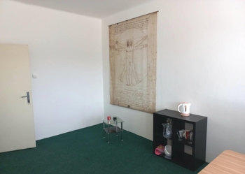 Interiér kanceláře. - Pronájem kancelářských prostor 17 m², Tábor