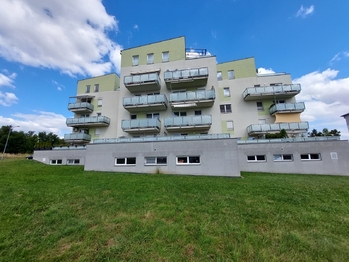 Pronájem bytu 1+kk v osobním vlastnictví 79 m², Rousínov