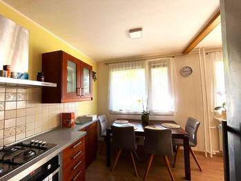 Pronájem bytu 3+1 v osobním vlastnictví 55 m², Praha 9 - Střížkov