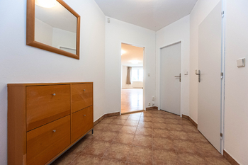 Pronájem bytu 2+kk v osobním vlastnictví 69 m², Praha 9 - Kbely