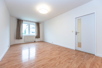 Pronájem bytu 2+kk v osobním vlastnictví 69 m², Praha 9 - Kbely