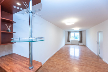 Pronájem bytu 2+kk v osobním vlastnictví 69 m², Praha 9 - Kbely