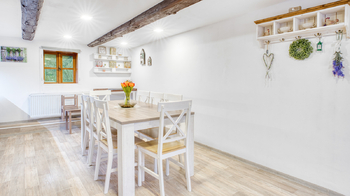 Prodej domu 320 m², Drahobuz