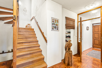 Prodej domu 555 m², Horní Libchava