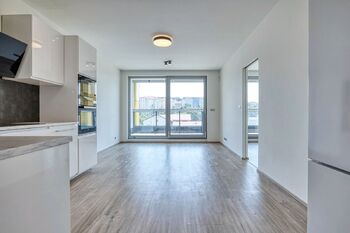 Pronájem bytu 2+kk v osobním vlastnictví 56 m², Praha 9 - Libeň