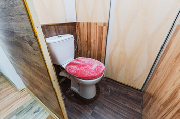 Toaleta - Prodej bytu 2+1 v osobním vlastnictví 64 m², Chlumec