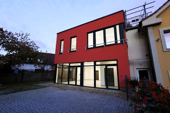 večerní pohled z venku - Pronájem kancelářských prostor 180 m², Praha 4 - Chodov