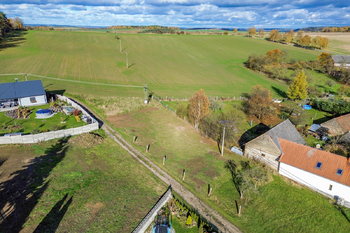 Prodej pozemku 757 m², Chomle