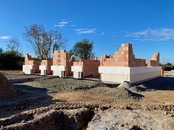 Rohový pozemek - Prodej domu 123 m², Babice