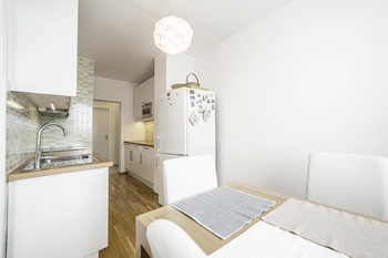 Pronájem bytu 3+1 v osobním vlastnictví 76 m², Praha 4 - Modřany