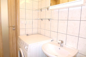 Pronájem bytu 2+kk v osobním vlastnictví 40 m², Praha 6 - Řepy