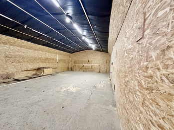 Pronájem skladovacích prostor 3600 m², Tábor