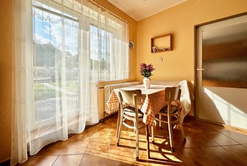 kuchyně - Prodej domu 109 m², Rybitví