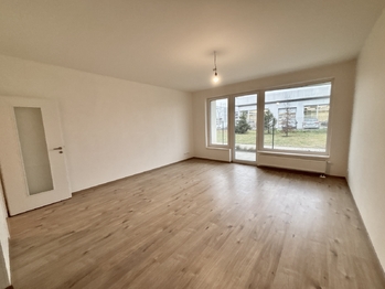 Prodej bytu 2+kk v osobním vlastnictví 67 m², Praha 9 - Dolní Počernice