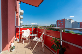 Pronájem bytu 1+kk v osobním vlastnictví 7476 m², Praha 9 - Kyje