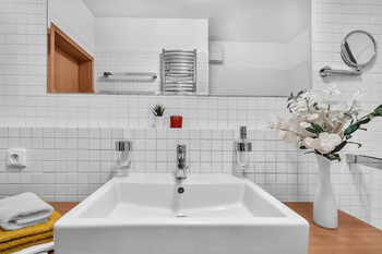 Prodej bytu 2+kk v osobním vlastnictví 71 m², Praha 5 - Hlubočepy