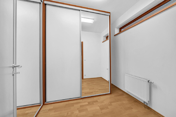 Prodej bytu 2+kk v osobním vlastnictví 71 m², Praha 5 - Hlubočepy