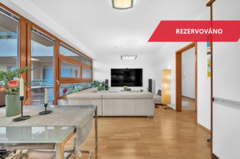 Prodej bytu 2+kk v osobním vlastnictví 71 m², Praha 5 - Hlubočepy