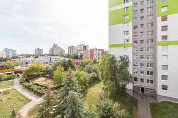 Prodej bytu 3+1 v osobním vlastnictví 81 m², Praha 5 - Hlubočepy