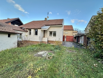 Prodej domu 120 m², Unhošť