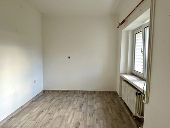 Prodej domu 120 m², Unhošť