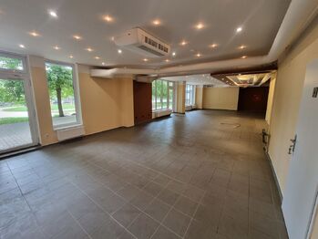 Prodej obchodních prostor 164 m², Praha 5 - Motol