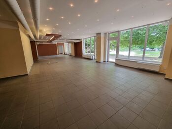 Prodej obchodních prostor 164 m², Praha 5 - Motol