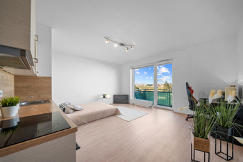 Prodej bytu 1+kk v osobním vlastnictví 35 m², Hostivice