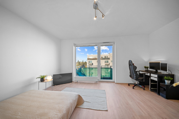 Prodej bytu 1+kk v osobním vlastnictví 35 m², Hostivice