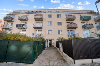 Prodej bytu 1+kk v osobním vlastnictví 35 m², Hostivice