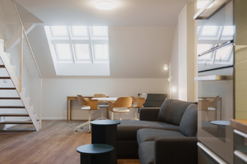 Prodej bytu 2+kk v družstevním vlastnictví 70 m², Praha 8 - Karlín