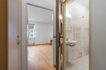 Pronájem bytu 1+kk v družstevním vlastnictví 43 m², Přeštice