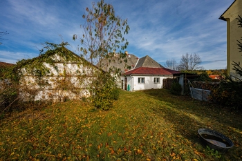 Prodej domu 180 m², Hojovice