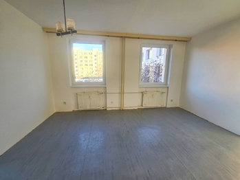 obývací pokoj - Prodej bytu 3+1 v osobním vlastnictví 66 m², České Budějovice