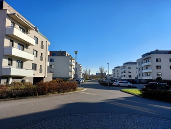 Prodej garážového stání 417 m², Slavkov u Brna