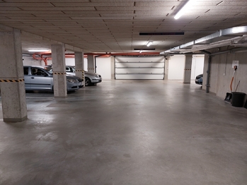 Prodej garážového stání 417 m², Slavkov u Brna